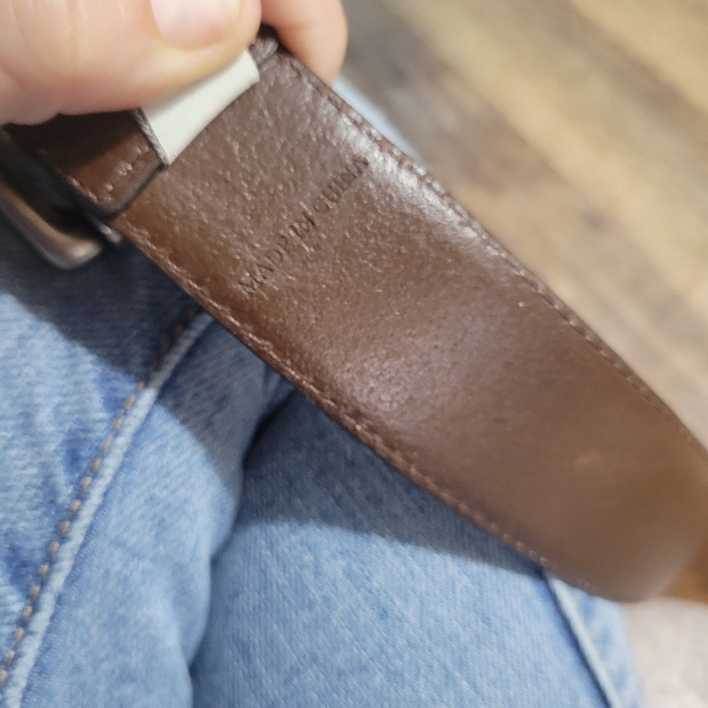 Fossil mens leather belt - Picture 3 of 6